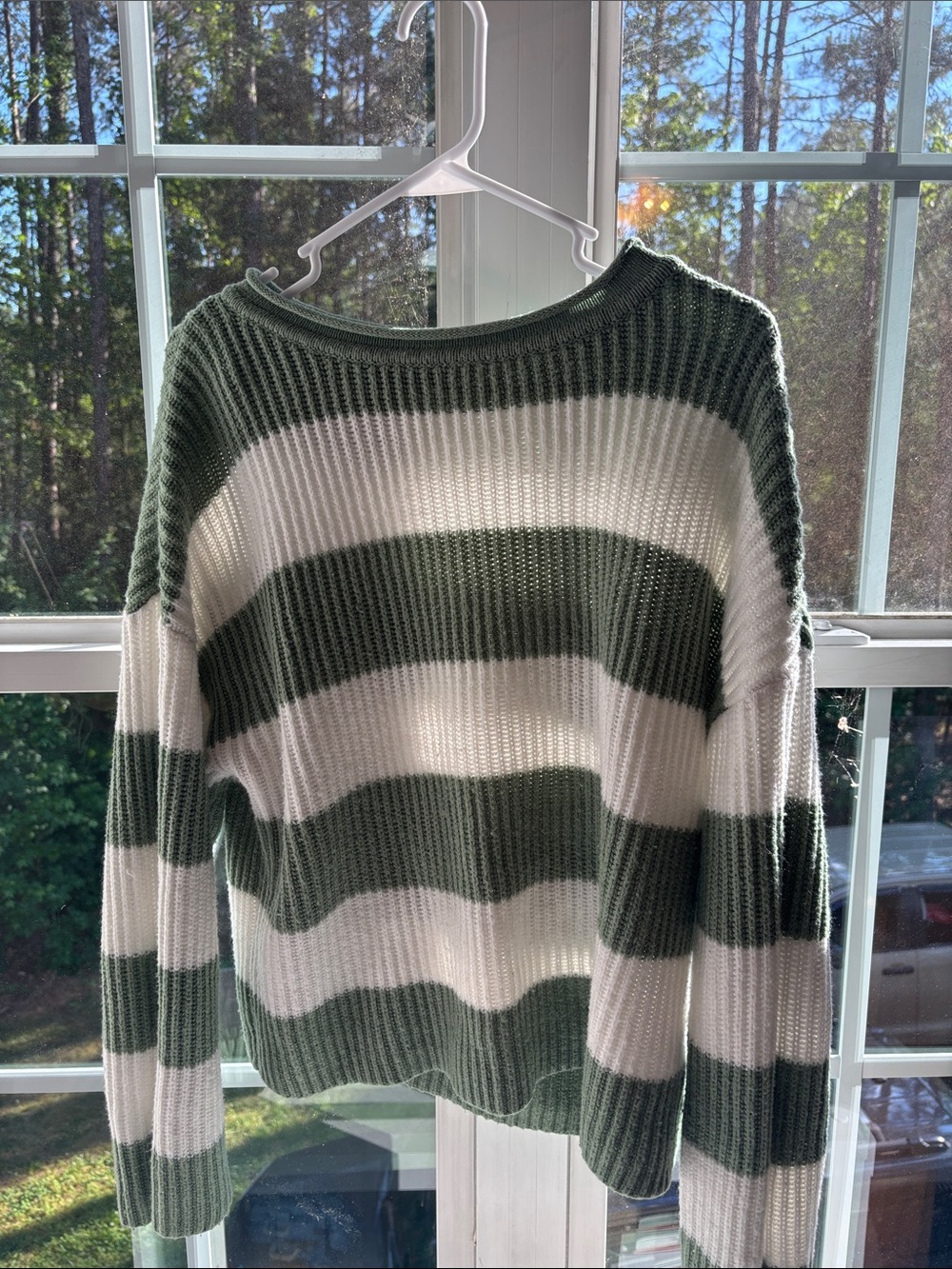 Women's Crewneck Striped Rib-Knit Sweater in Green and White